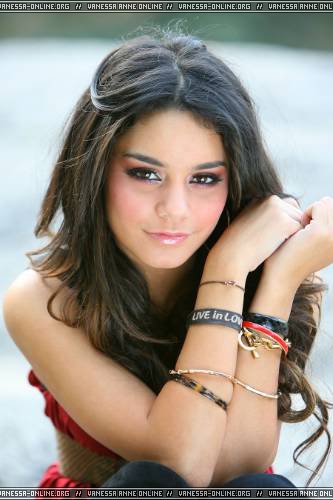 vanessa_anne_hudgens_1161723232